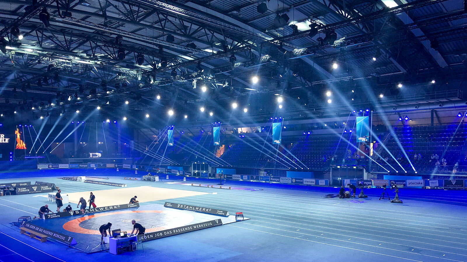 350 GLP moving heads light up RTL Summer Games