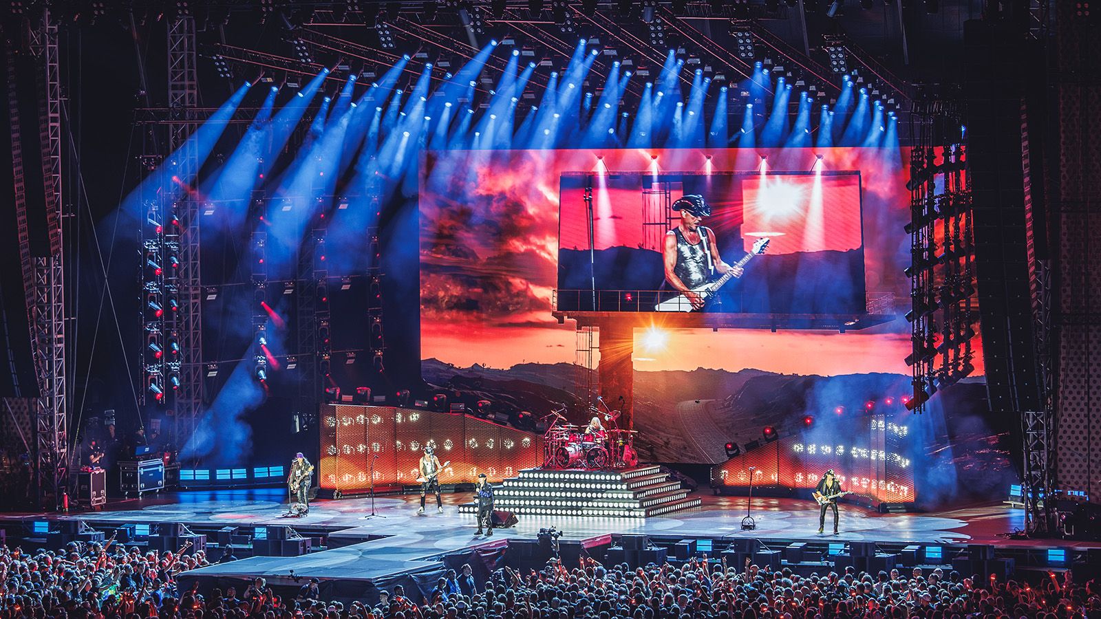 Stadion-Heimspiel in Hannover: Scorpions feiern 60 Jahre mit GLP-Neuzugängen für mehr Punch und Flächenwirkung